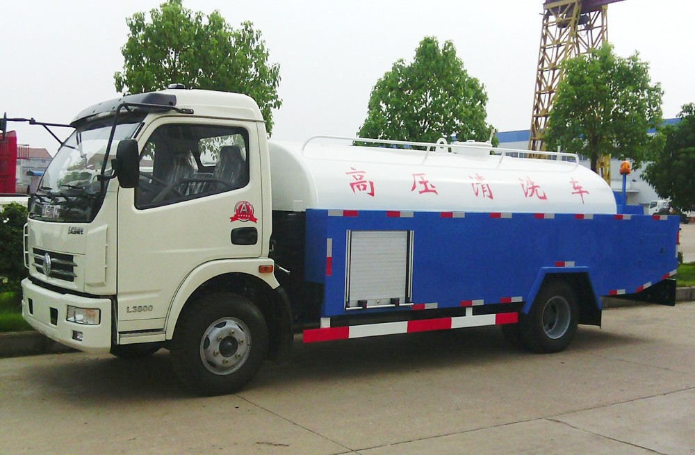 光明村管道高压清洗车